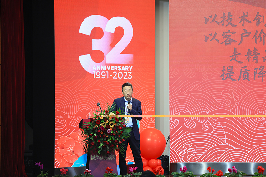 轩总2.jpg 轩总2.jpg